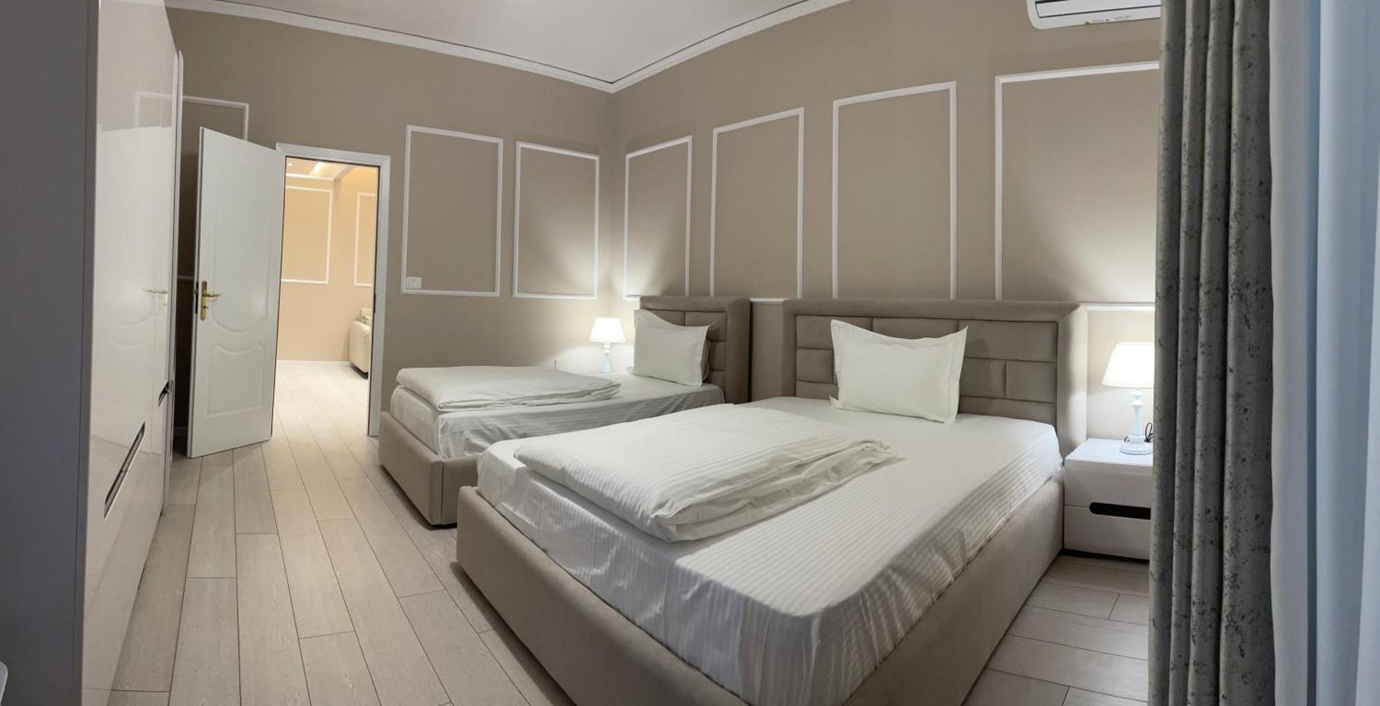 Sun Tower Luxury Suite-View From Of Tirana Center Exterior foto